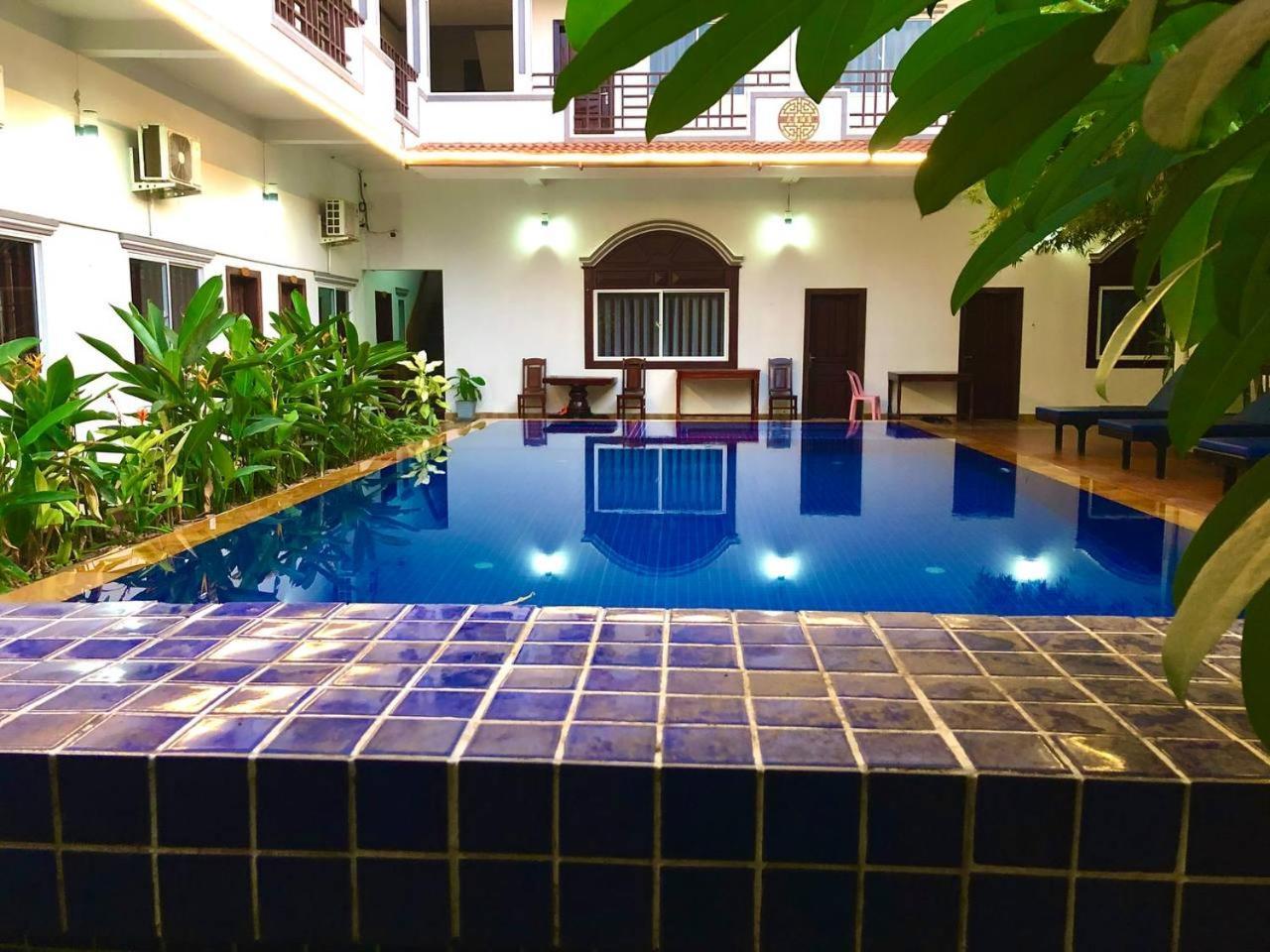 Golden Bakong Boutique Hotel Siem Reap Luaran gambar