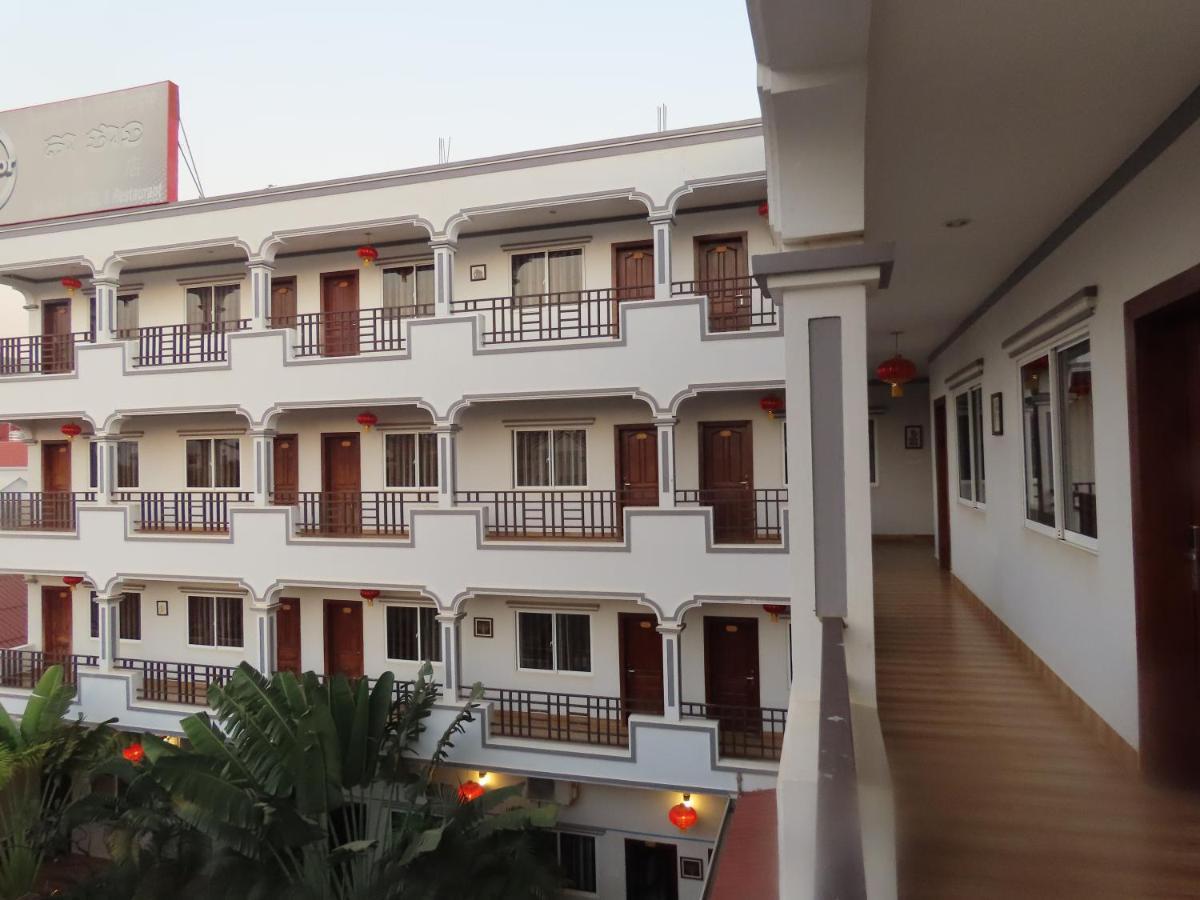 Golden Bakong Boutique Hotel Siem Reap Luaran gambar